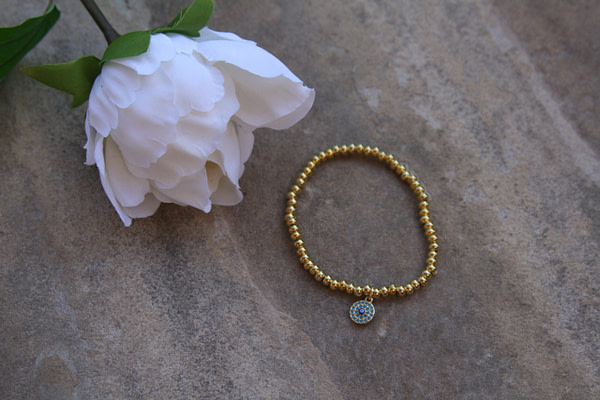 Evil Eye charm bracelet-gold